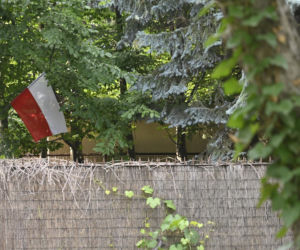 Smutny widok domu Kaczyńskiego. Willa na Żoliborzu się sypie