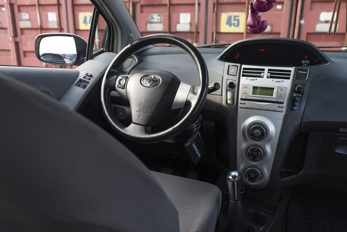 Toyota Yaris druga generacja