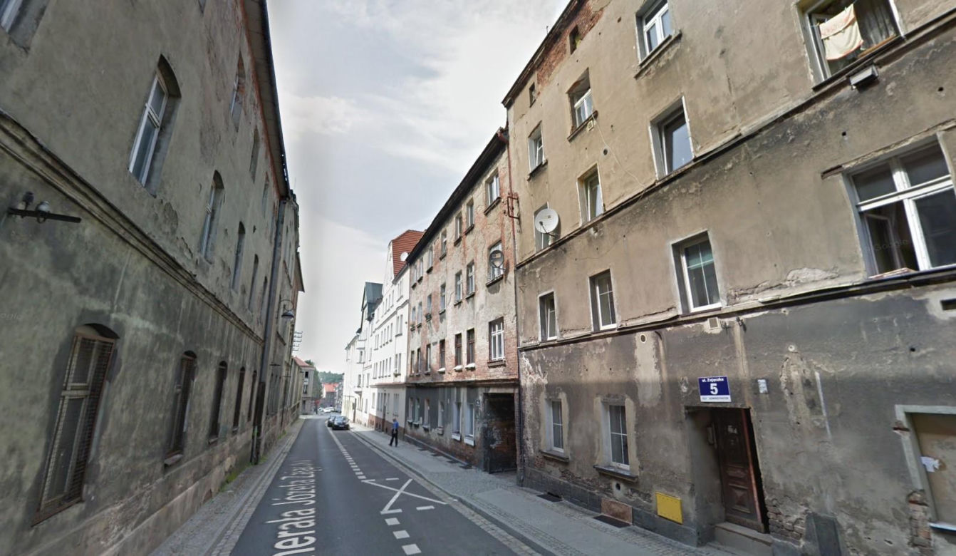 Najbardziej mroczne miasto w Polsce. AI twierdzi, że to scenografia do thrillera. Słusznie? 