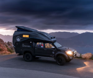 Toyota Hilux Expedition V1 - pick-up i kamper w jednym