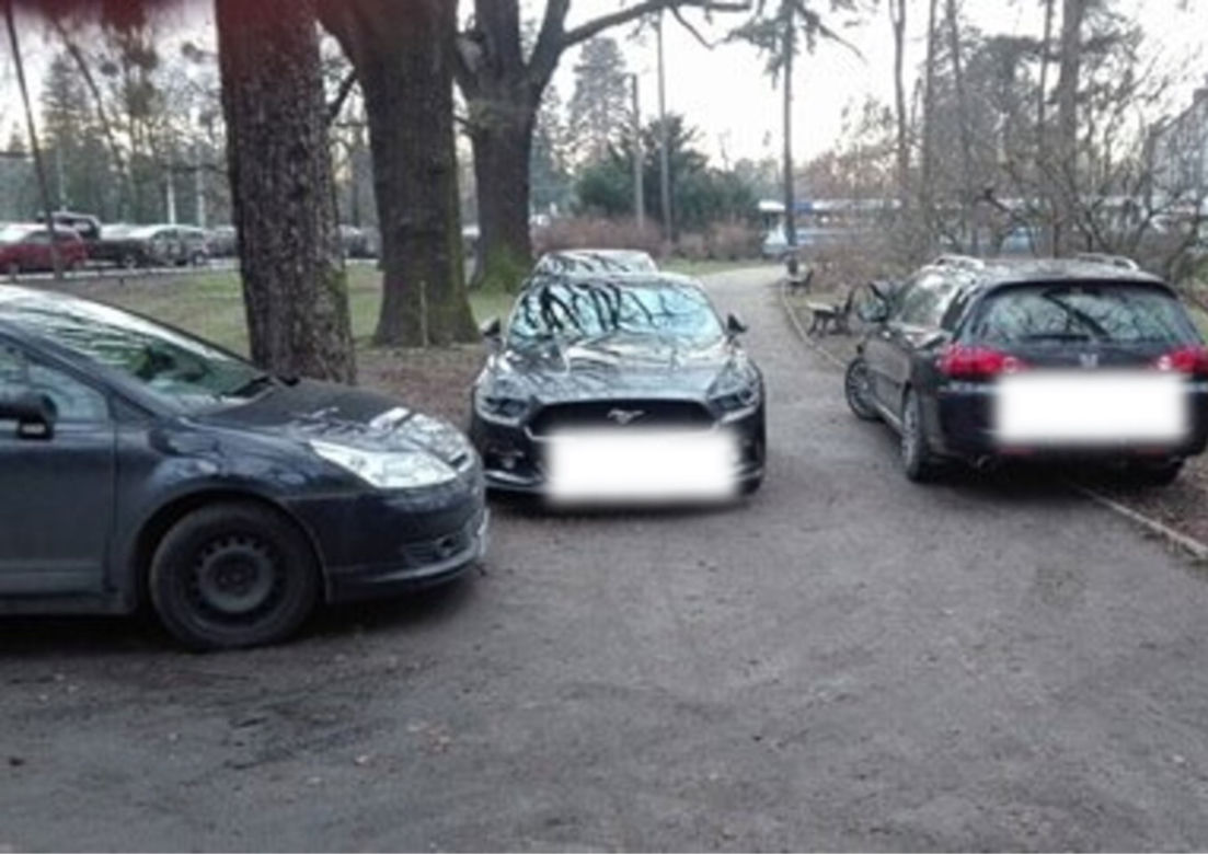 "Stanę na wjeździe, nie zastawiam nikogo"
