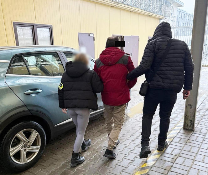 Pociął znajomego maczetą i zmiksował mu twarz blenderem. „Chodź sąsiadko zobacz, co się stało”