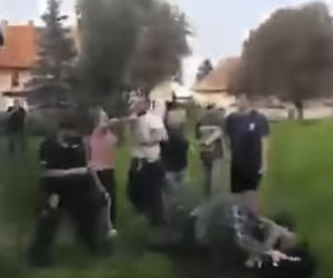 Pobili policjantów w Pastuchowie