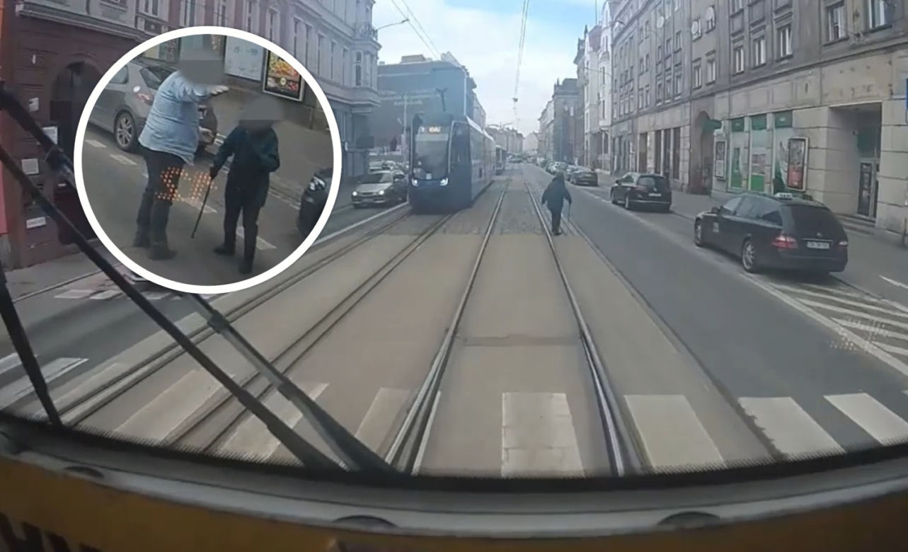 Zatrzymał tramwaj, ściągnął staruszkę z torów i się nią zaopiekował 