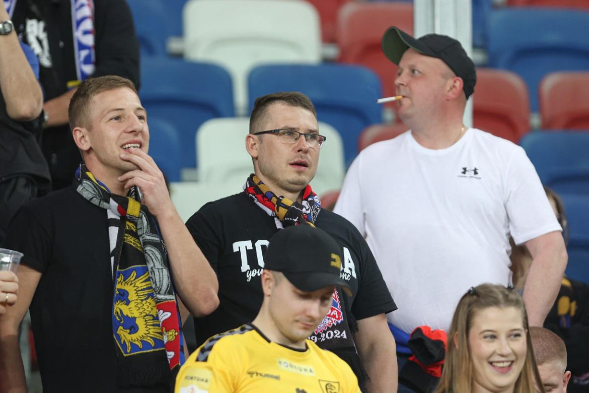 Kibice podczas meczu Górnik Zabrze - Legia Warszawa (01.04.2024)