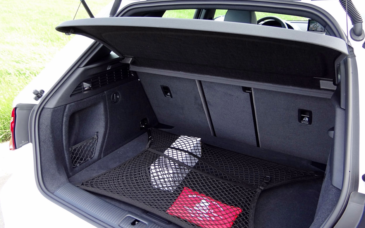 Audi A3 Sportback lifting 2016