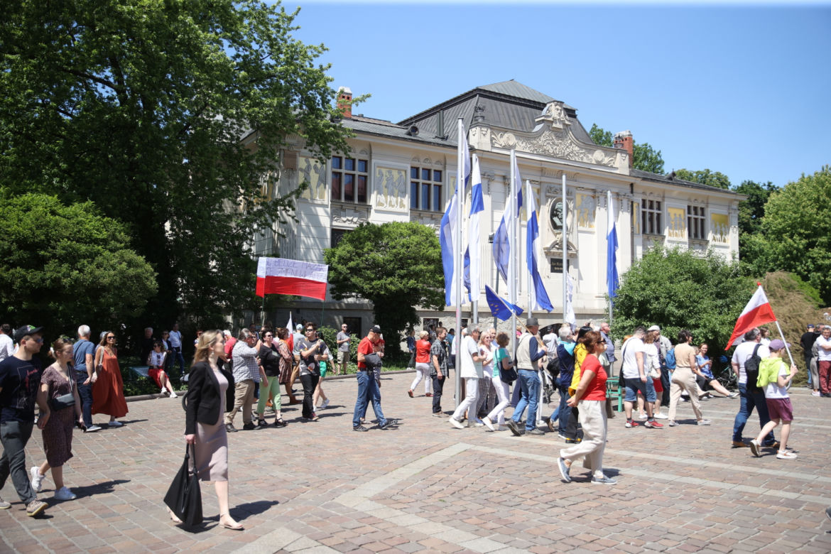 Marsz 4 czerwca w Warszawie - tłumy na ulicach stolicy!