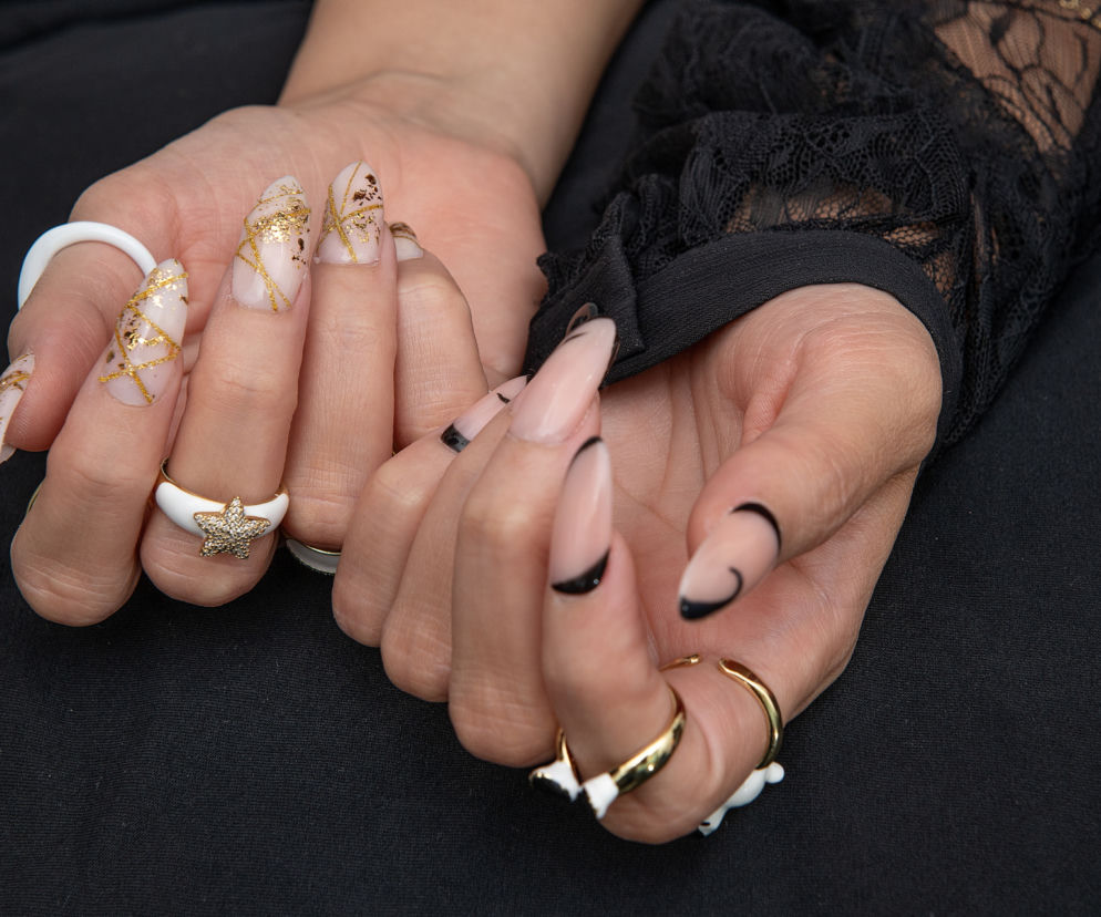 Modne paznokcie na ten sezon! Postaw na ten manicure - kolory i kształty