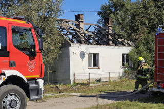 Tragedia pod Żninem. Mężczyzna nie żyje, dom stanął w ogniu! [ZDJĘCIA]