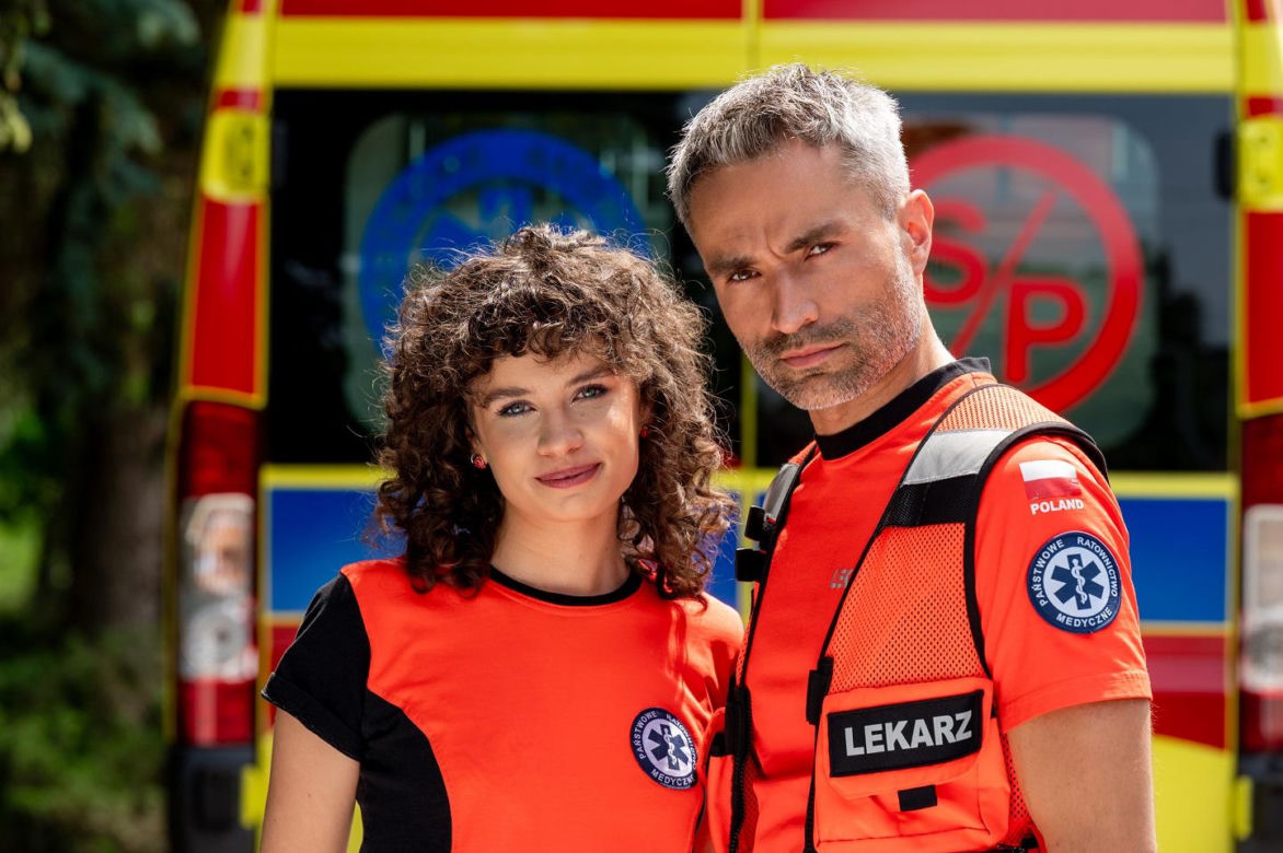 Na sygnale, odcinek 767. Benio (Hubert Jarczak), Róża (Adrianna Jagiełło)