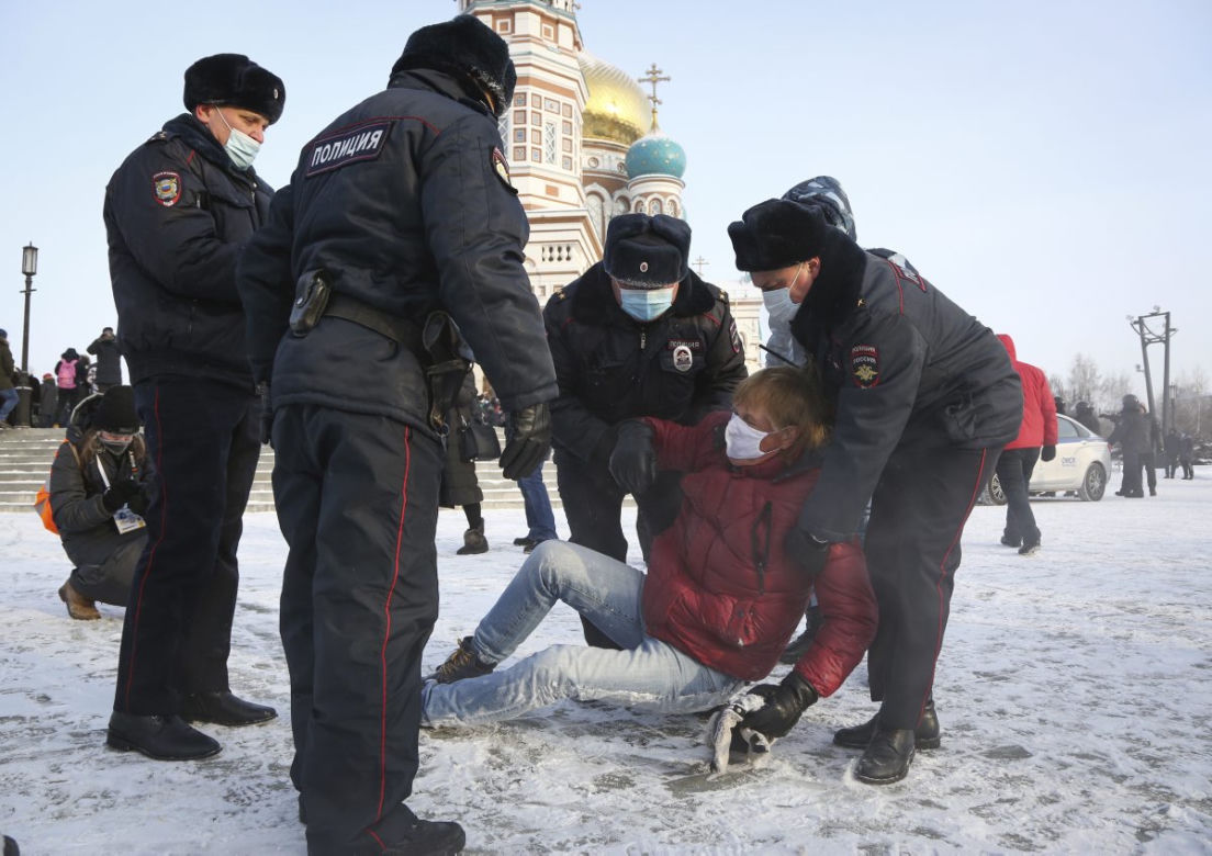 Wyszyli na ulice dla Navalnego. Protesty w Rosji.