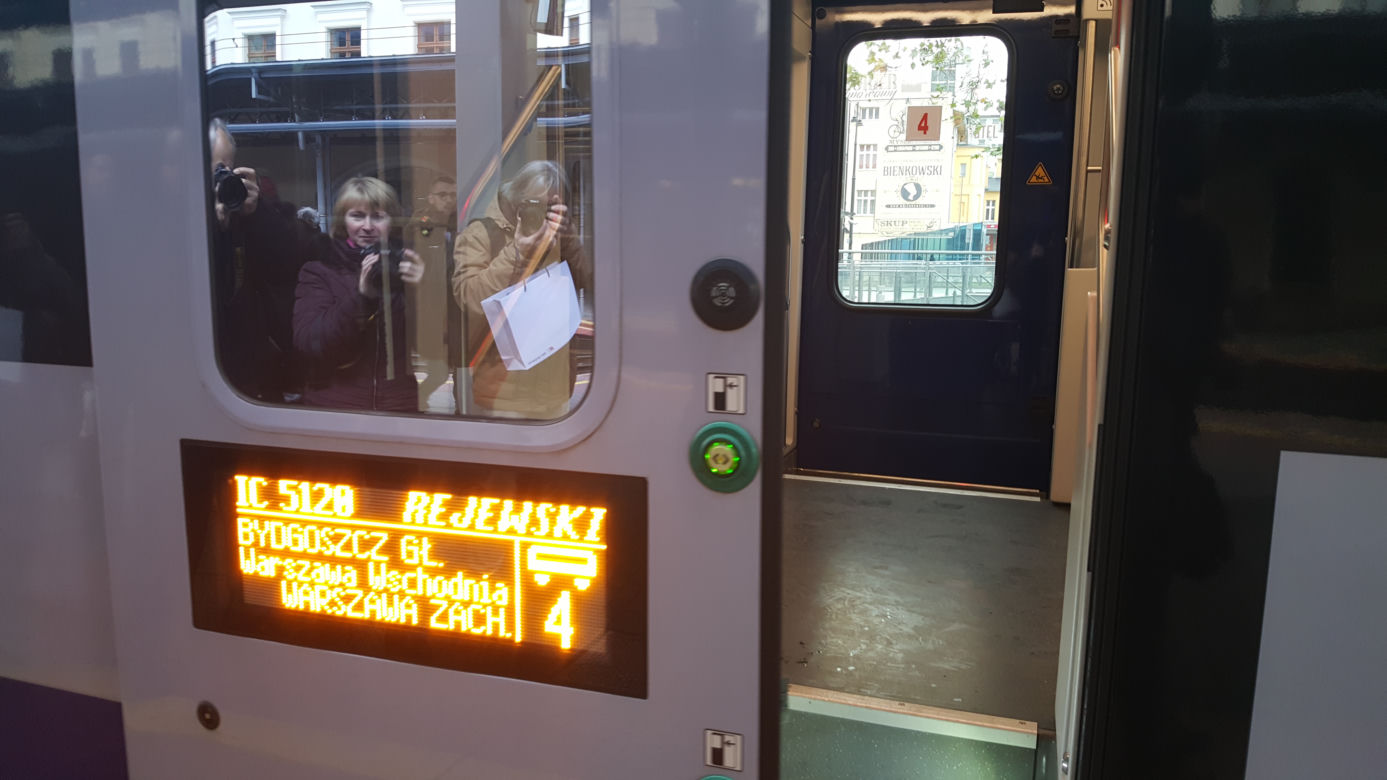 Pociąg "Rejewski" ruszył z Bydgoszczy do Warszawy