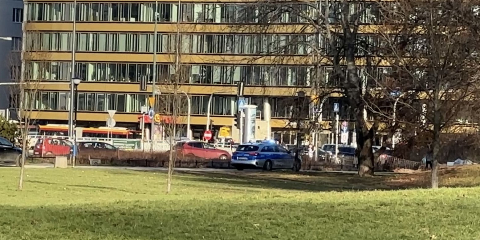 Seria samobójstw w Warszawie. Co się dzieje?