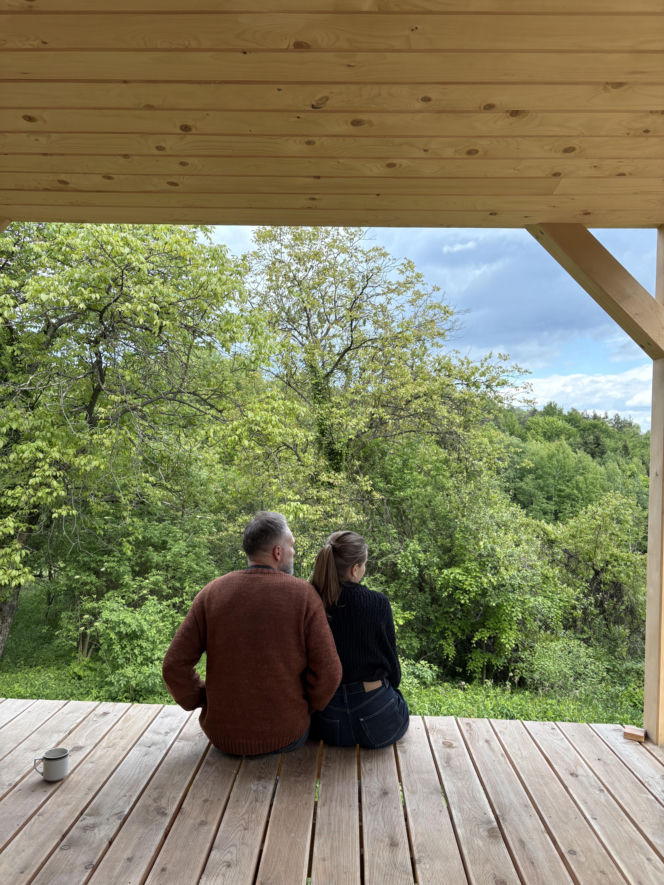 Remont drewnianej chaty w Tropiu (woj. małopolskie)