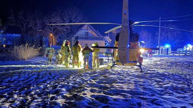 Ciągnik przygniótł mężczyznę. Dramatyczna walka o życie