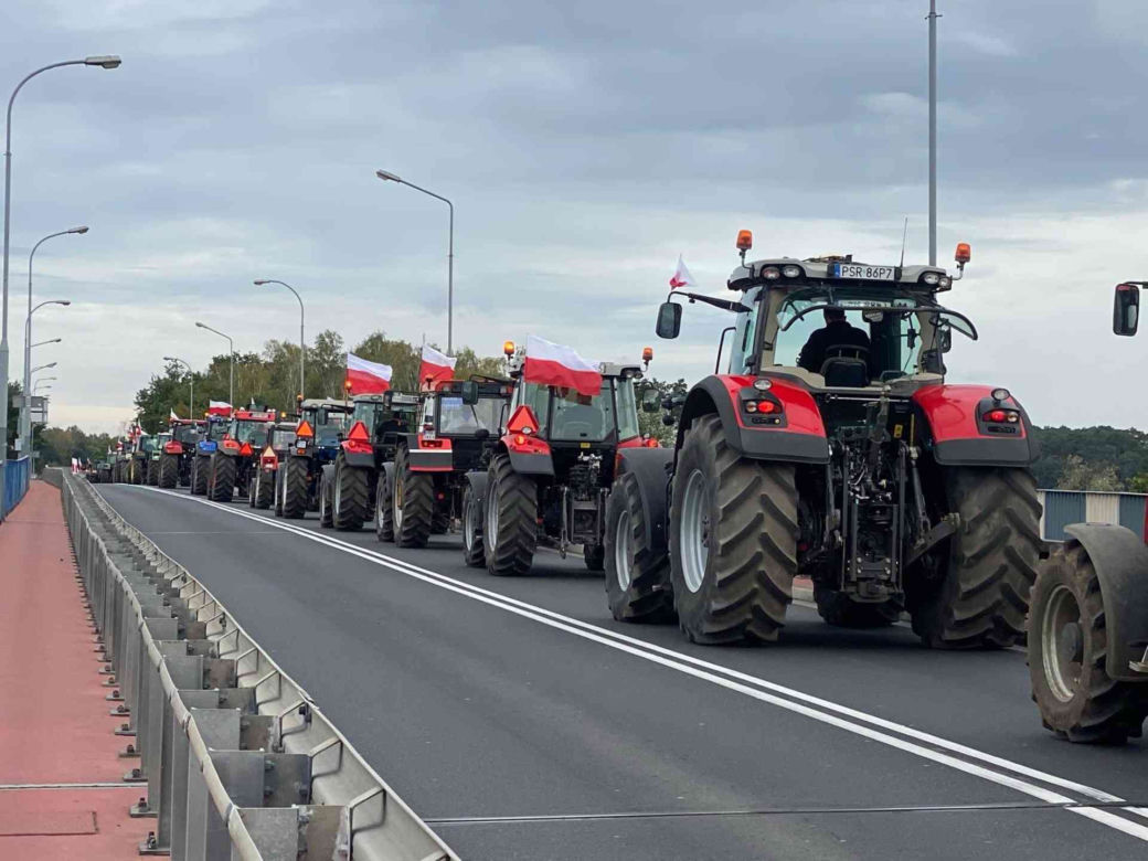 Protest rolników 2020. Dzisiaj, 21 października, utrudnienia w ruchu. Gdzie blokady?
