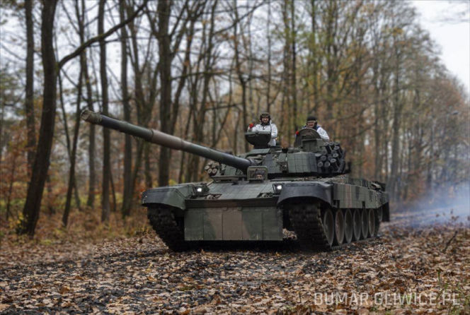 Bumar-Łabędy a produkcja K2PL. Co wypełni lukę produkcyjną i zabezpieczy przyszłość zakładu?