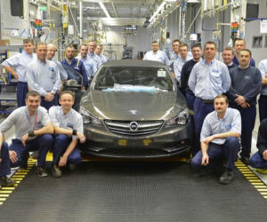 Opel Cascada z fabrycki w Gliwicach