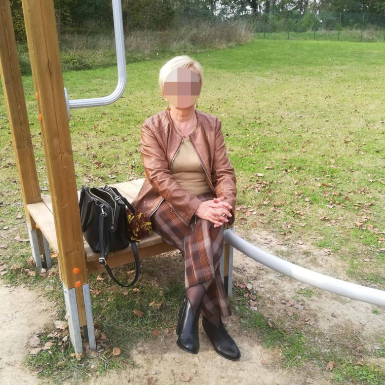 Wnuczek znęcał się nad babcią.