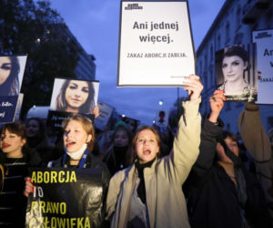 Ani jednej więcej. Protest w Warszawie sobota 6 listopada [ZDJĘCIA]
