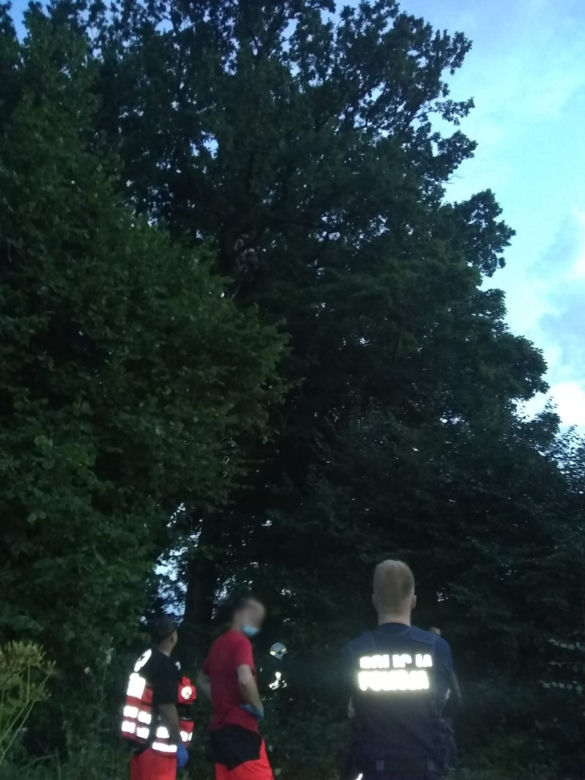 Ksiądz spadł z nieba