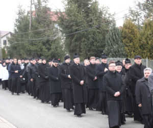 Ostatnie pożegnanie księdza Piotra Pławeckiego