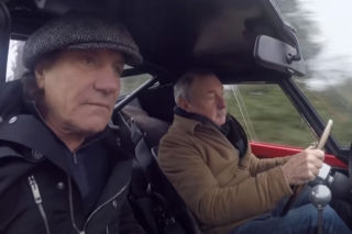 Brian Johnson zaprosił Nicka Masona z Pink Floyd na przejażdżkę. Panowie jeździli Ferrari 250 GTO za 40 milionów funtów!