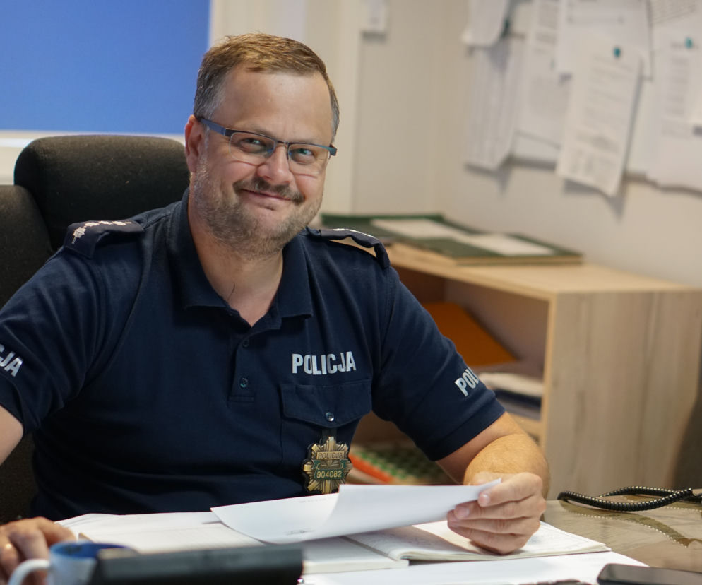 Ten policjant uratował ludzkie życie. Wszyscy się bali, a on zachował zimną krew