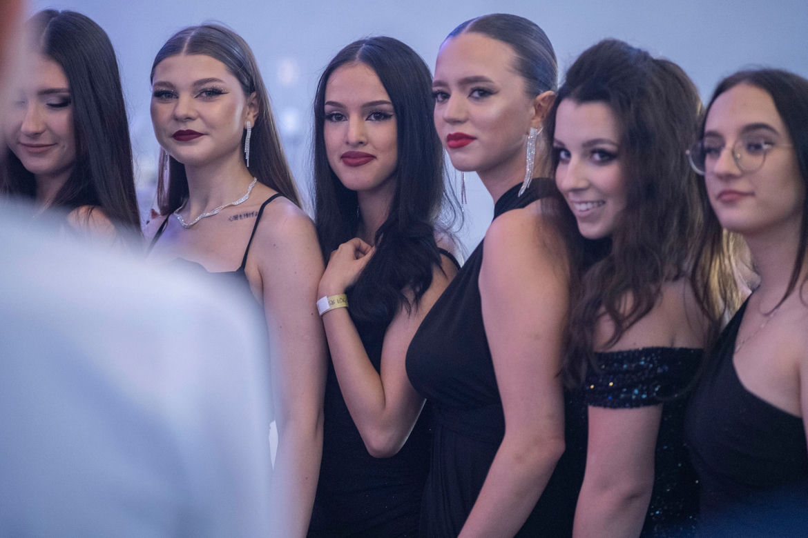 Studniówka 2023 Zespołu Szkół im. Reymonta w Częstochowie