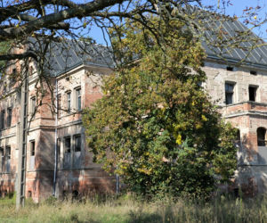 Tajemniczy pałac w Zbarzewie