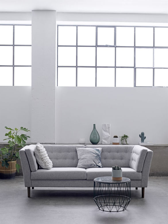 Sofa we wnętrzu
