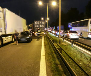 Potężny karambol w Częstochowie! TIR jechał pod prąd, taranował auta [ZDJĘCIA]