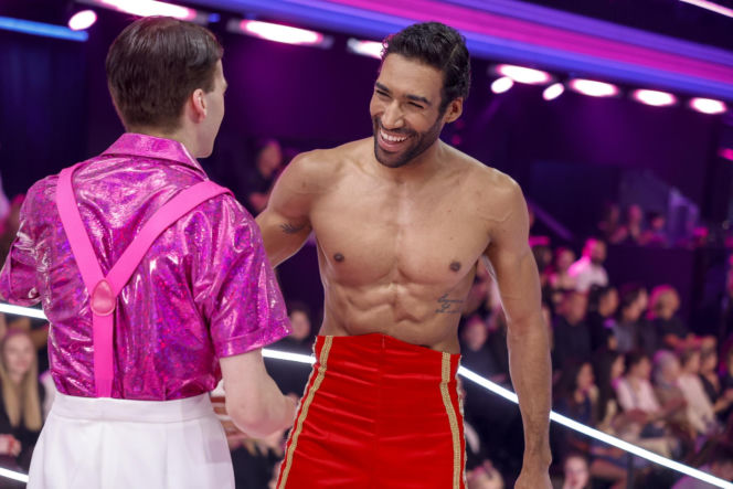 Gamou Fall przekazał bolero na aukcję charytatywną