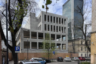 Plebania na zlikwidowanym cmentarzu Świętokrzyski w Warszawie