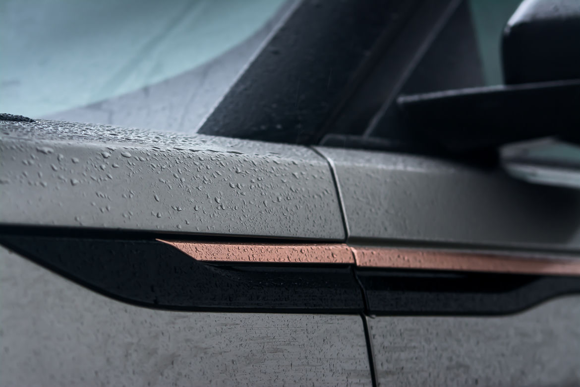 Range Rover Velar First Edition R-Dynamic D300 HSE