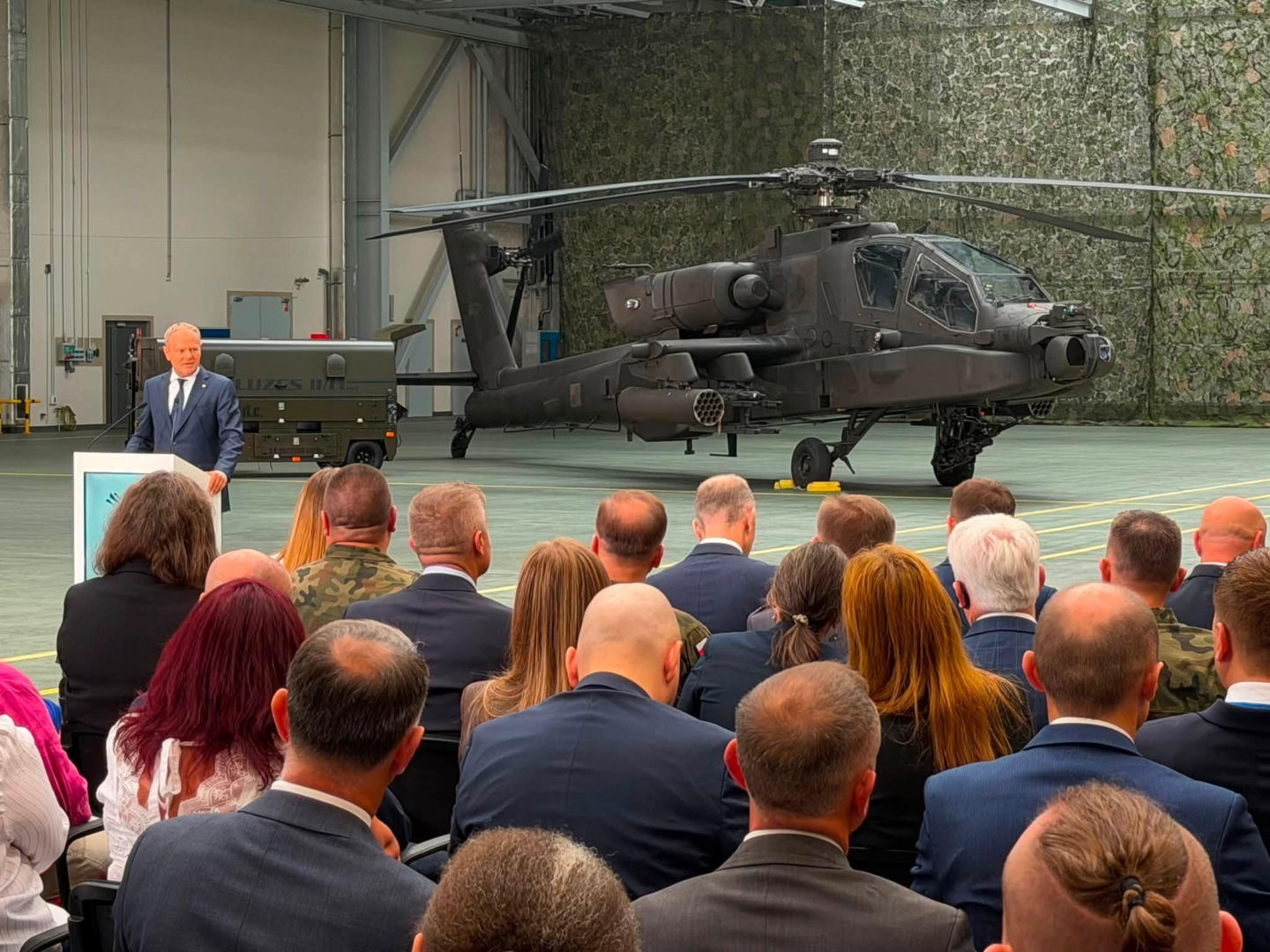 Umowy offsetowe na Apache podpisane. W Polsce powstanie największe centrum serwisowe w Europie