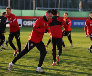 Pierwszy trening Reprezentacji Polski przed trójmeczem el. mistrzostw świata. Trener Sousa już układa klocki