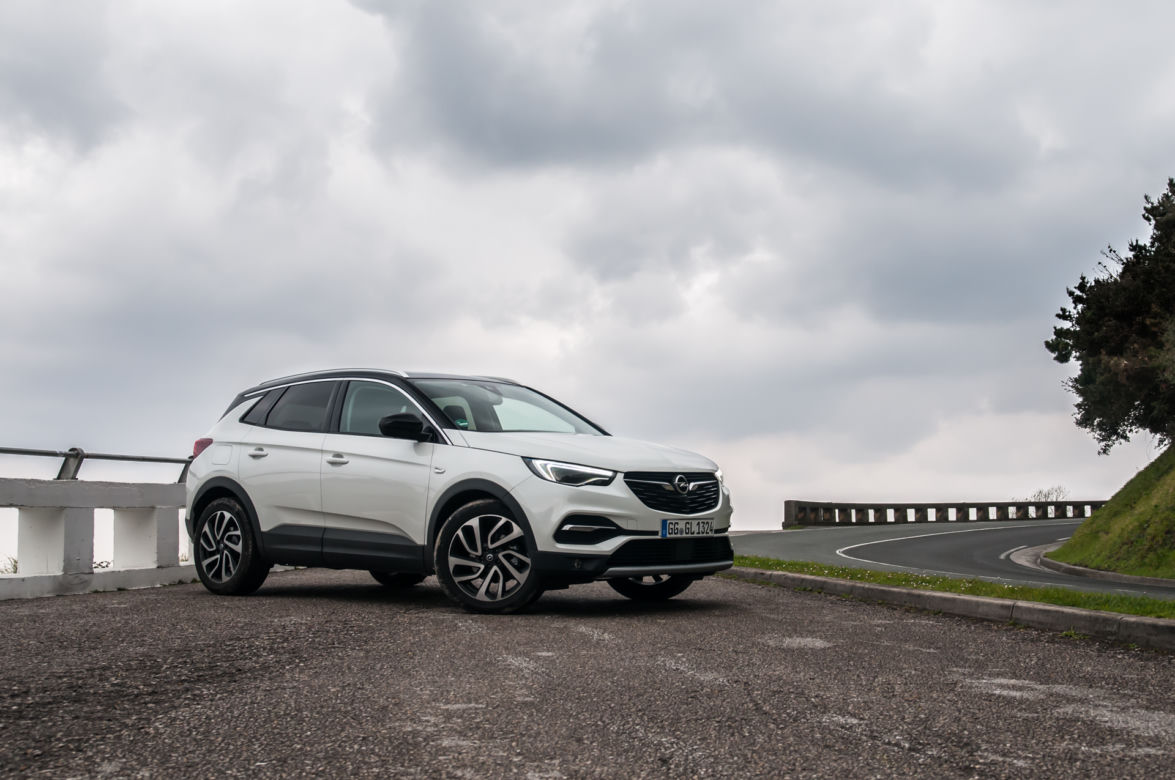 Opel Grandland X Ultimate 2.0 Diesel 177 KM
