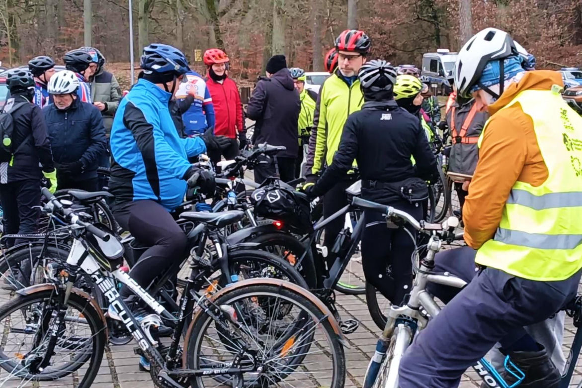 Szczecińscy rowerzyści powitali 2025 rok