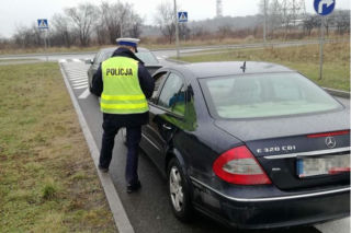 Pościg ulicami Gdańska! Za kierownicą 17-latek bez prawa jazdy i po narkotykach