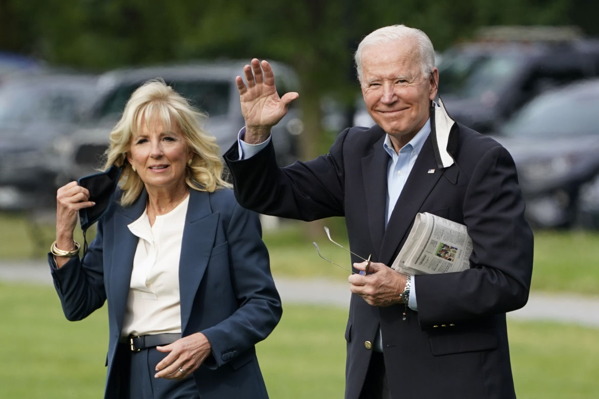 Porównanie stylu pierwszych dam: Jill Biden i Agaty Dudy. Która ubiera się lepiej?