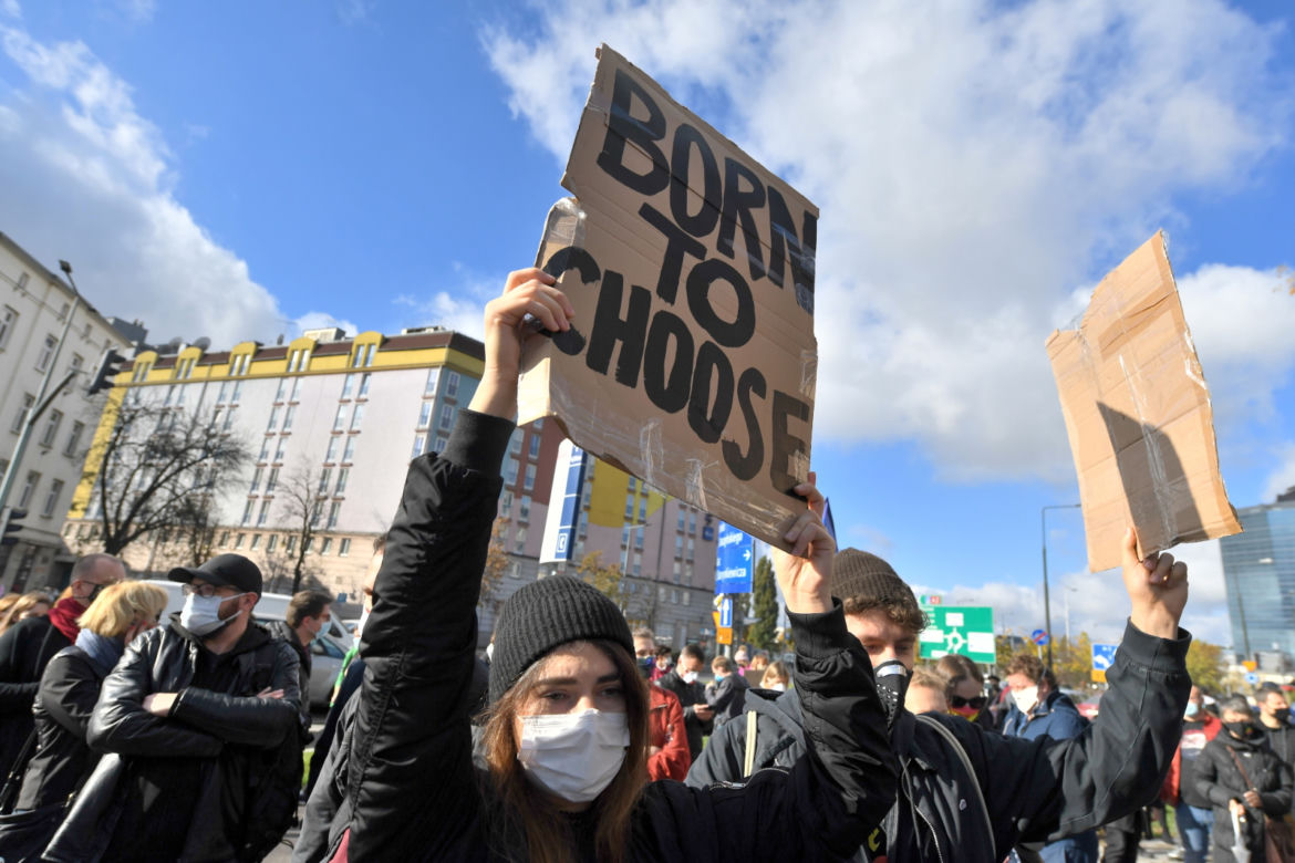Ogólnopolski Strajk Kobiet: Protesty w całej Warszawie