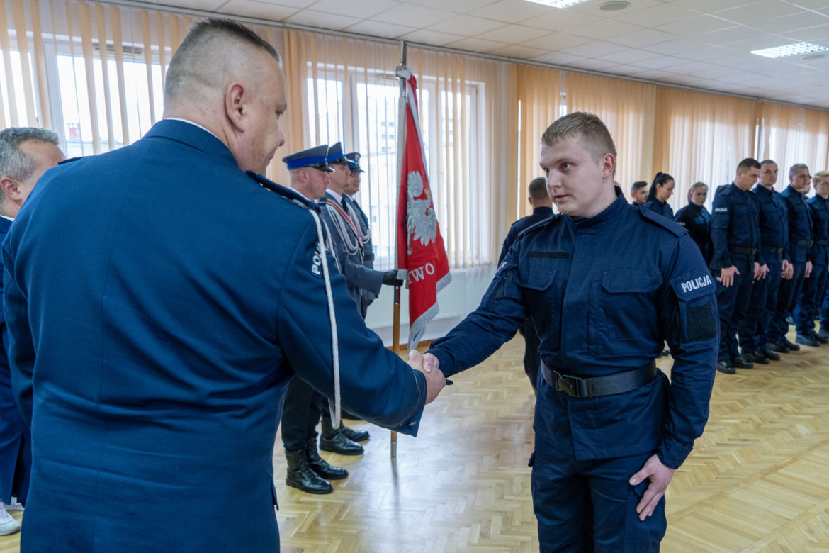Młodzi policjanci złożyli w Bydgoszczy ślubowanie