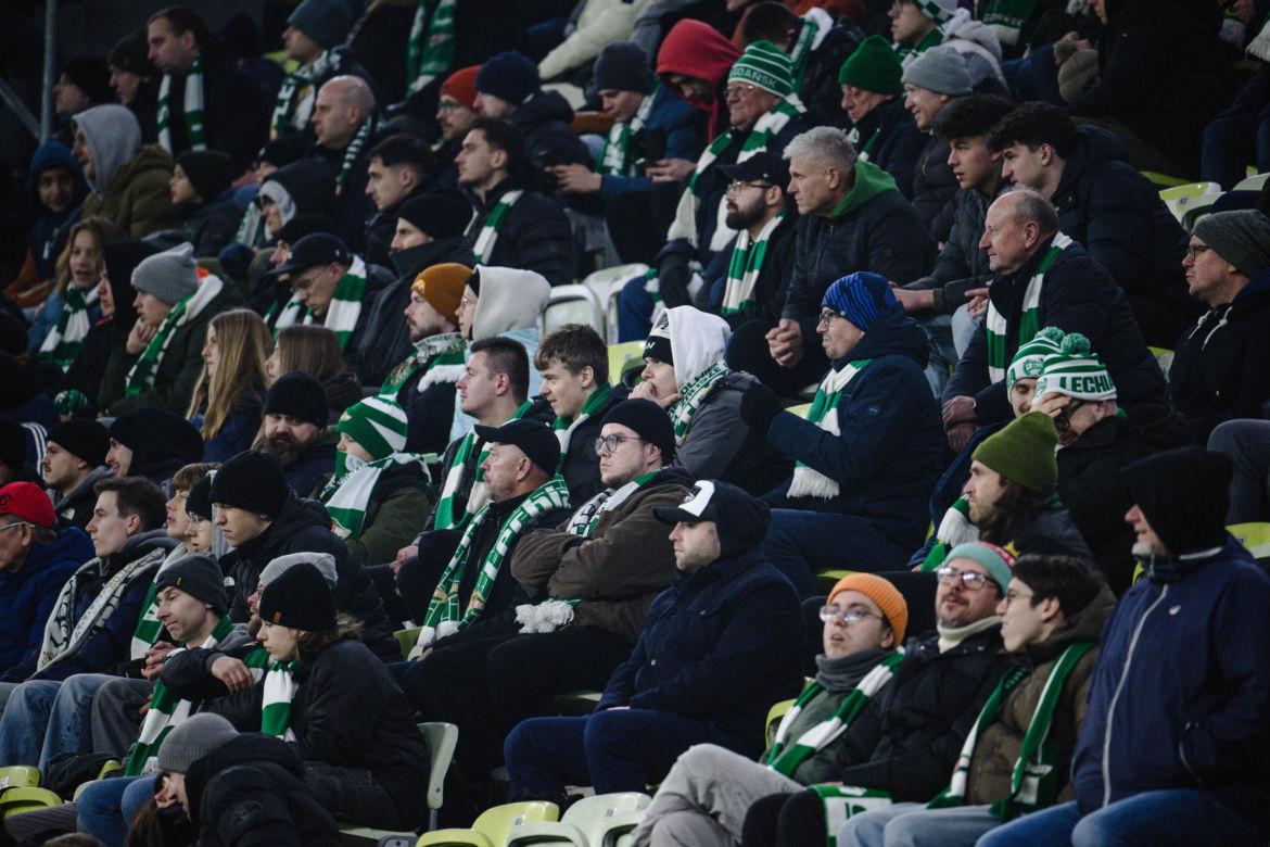 Lechia Gdańsk - Górnik Zabrze, zdjęcia kibiców i zawodników z meczu 18, kolejki PKO BP Ekstraklasy