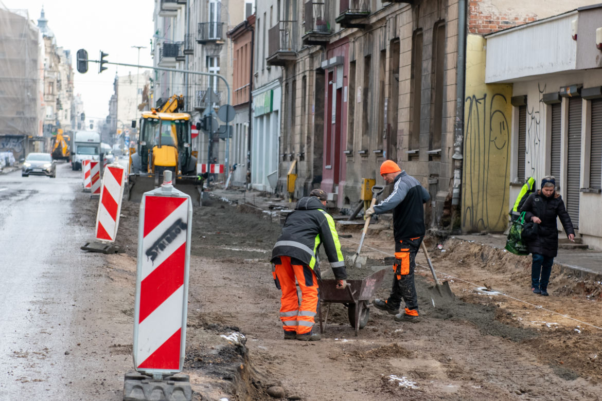 Nowe chodniki i jezdnia na Struga. Koniec remontu jeszcze w tym roku