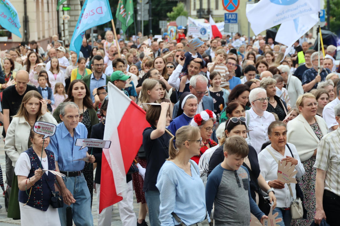 Ulicami Lublina przeszedł Marsz dla Życia i Rodziny 2025
