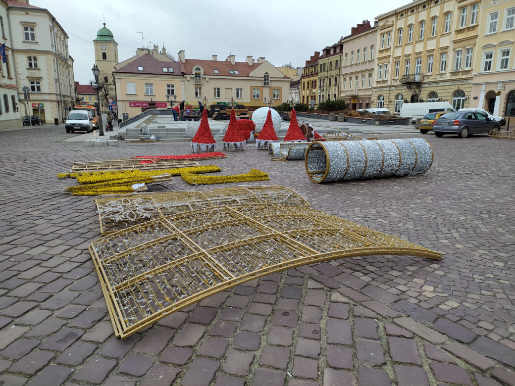 Na Rynku powstaje świąteczny zamek! Tak będzie wyglądał [FOTO]