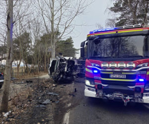 Tragiczny wypadek w Pomorskiem. Czołowe zderzenie na DW nr 216