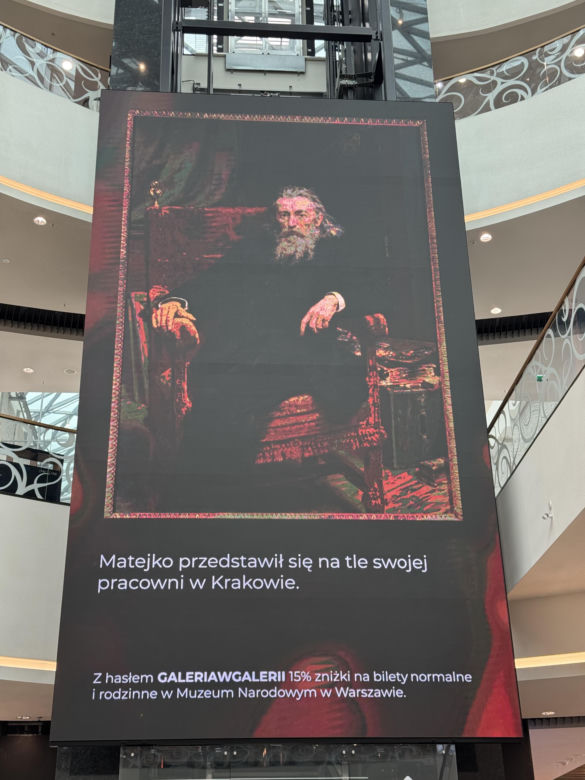 Autoportrety Matejki, Witkiewicza czy Goryńskiej można zobaczyć na dużych ekranach w galeriach handlowych 