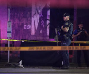 Zamach w USA! Mordował z napisem własność Allaha na piersiach